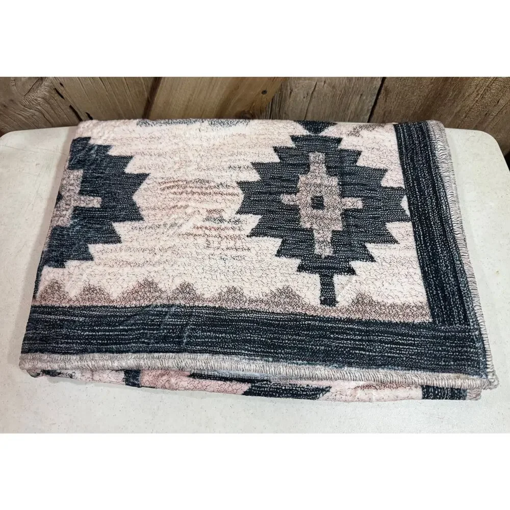 Wosabee Western Plush Fleece Throw Blanket 40